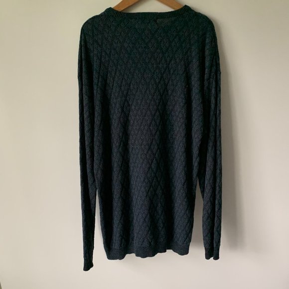 Northern Isle Loose Diamond Knit Sweater - Picture 3 of 5